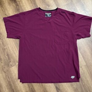 EUC - Skechers - Men's Wine/Maroon Short Sleeve Scrub Top V Neck Size L